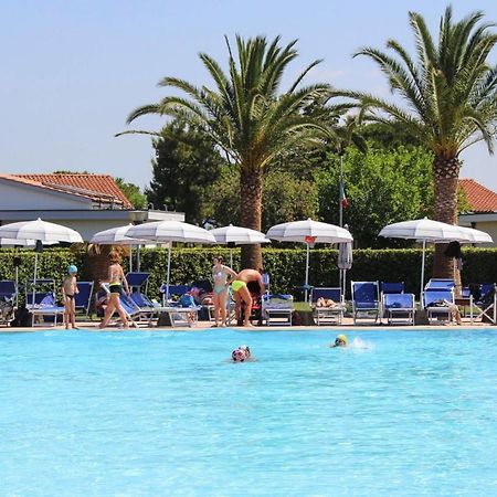 Apartment La Cecinella In Cecina Mare Marina di Cecina Eksteriør billede