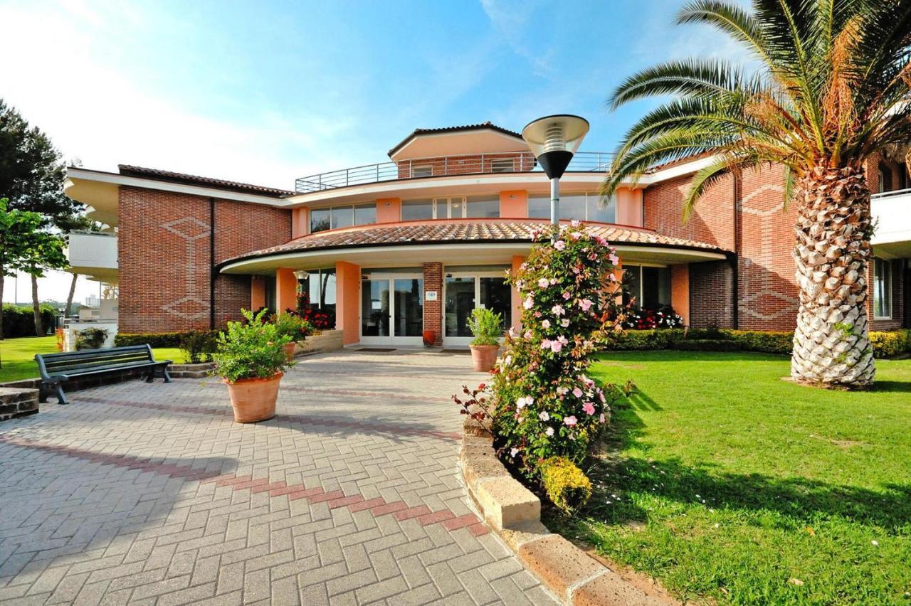 Apartment La Cecinella In Cecina Mare Marina di Cecina Eksteriør billede